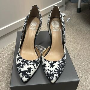 Funky Vince Camuto heels
